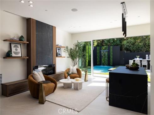 4  Narbonne  , Newport Beach, CA