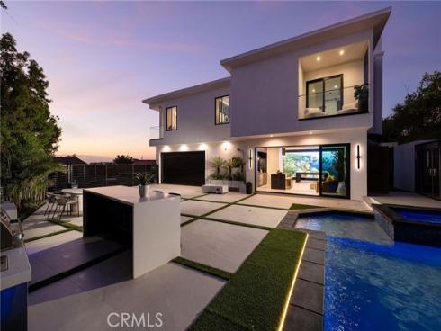 4  Narbonne  , Newport Beach, CA