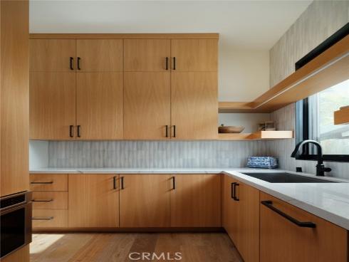 2325 E 16th  , Newport Beach, CA