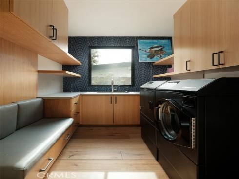 2325 E 16th  , Newport Beach, CA