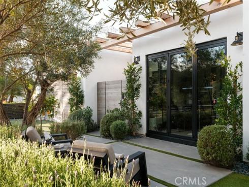 2325 E 16th  , Newport Beach, CA