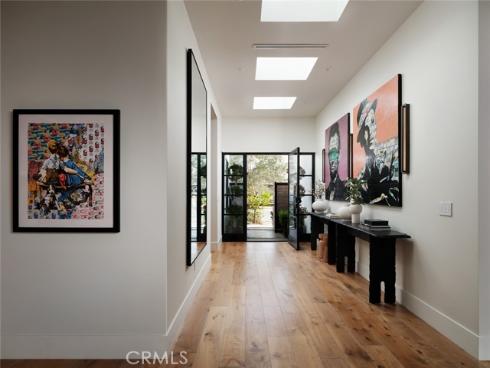 2325 E 16th  , Newport Beach, CA