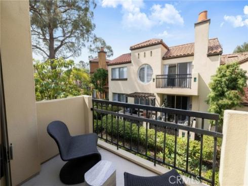 909  Muirfield  , Newport Beach, CA