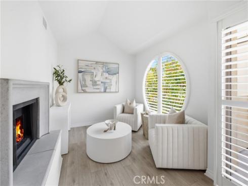 909  Muirfield  , Newport Beach, CA