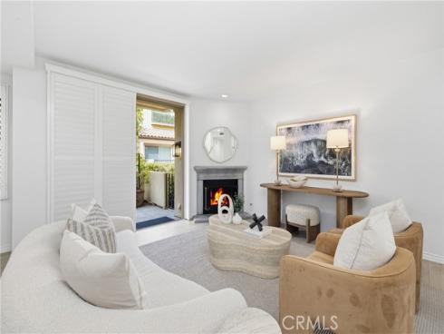 909  Muirfield  , Newport Beach, CA