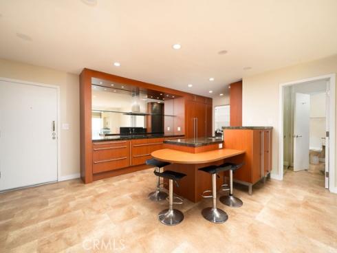 101  Scholz Plaza Ph18  , Newport Beach, CA