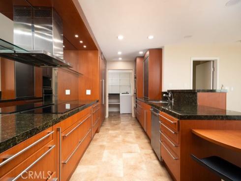 101  Scholz Plaza Ph18  , Newport Beach, CA