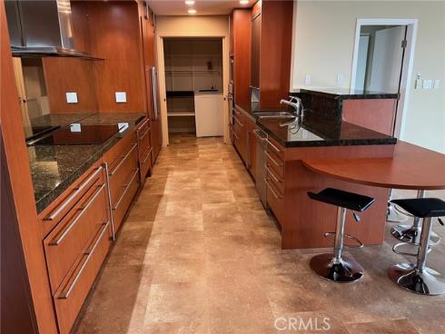 101  Scholz Plaza Ph18  , Newport Beach, CA