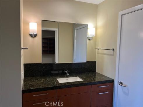 101  Scholz Plaza Ph18  , Newport Beach, CA