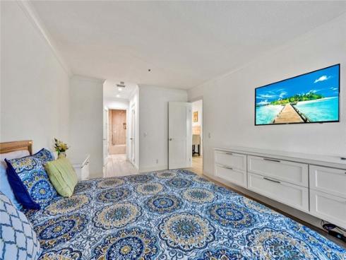 950  Cagney  207 , Newport Beach, CA