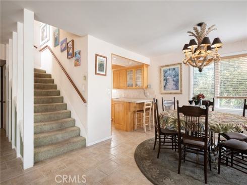 327  Onyx  , Newport Beach, CA