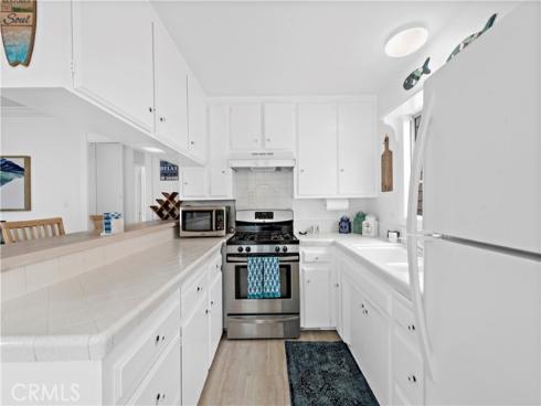 224  Amethyst  , Newport Beach, CA