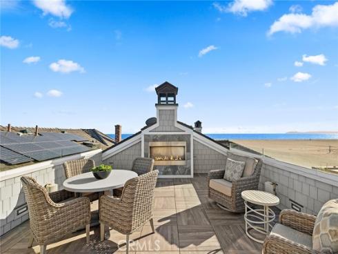 524 W Oceanfront  , Newport Beach, CA
