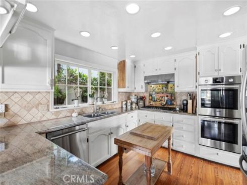 323 E Bay Front  , Newport Beach, CA