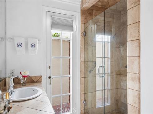 323 E Bay Front  , Newport Beach, CA