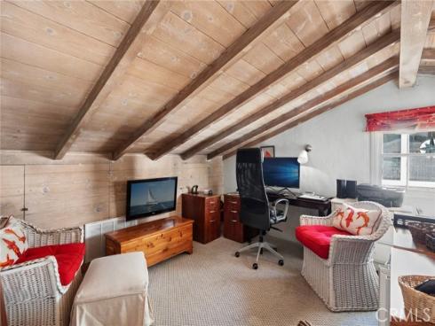 323 E Bay Front  , Newport Beach, CA