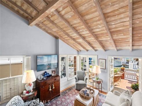 323 E Bay Front  , Newport Beach, CA