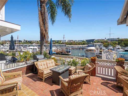 323 E Bay Front  , Newport Beach, CA