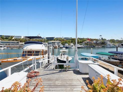 323 E Bay Front  , Newport Beach, CA