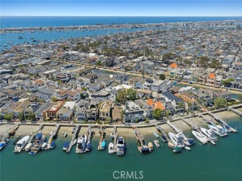 323 E Bay Front  , Newport Beach, CA