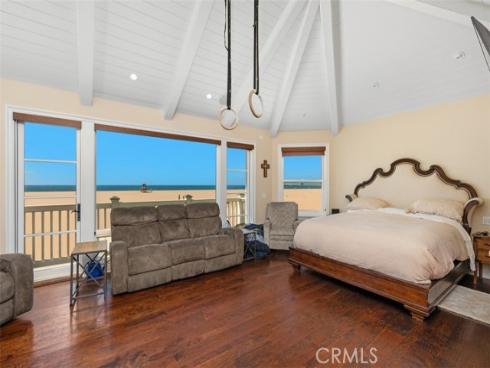522 W Oceanfront  , Newport Beach, CA