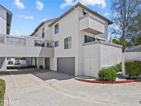 301  Harbor Woods   Place, Newport Beach, CA