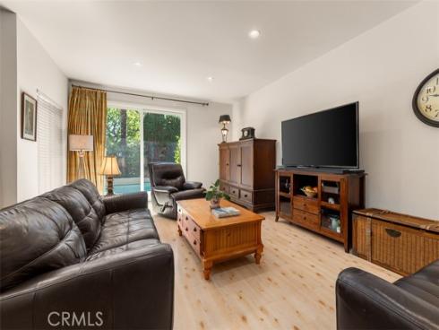 10  Rue Valbonne  , Newport Beach, CA