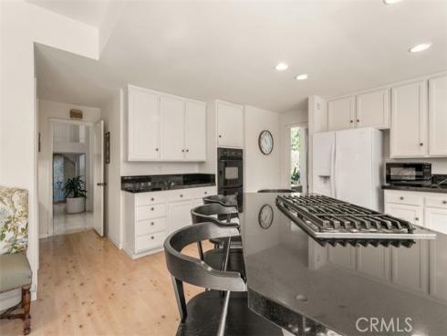 10  Rue Valbonne  , Newport Beach, CA