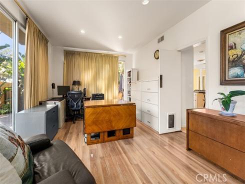 10  Rue Valbonne  , Newport Beach, CA