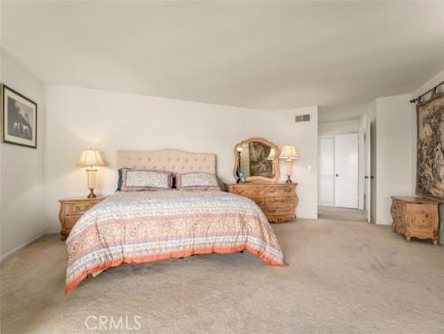 10  Rue Valbonne  , Newport Beach, CA