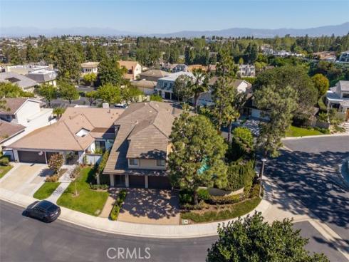 10  Rue Valbonne  , Newport Beach, CA