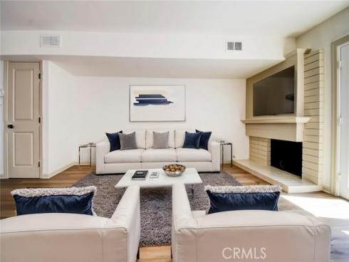 451  Bolero  , Newport Beach, CA