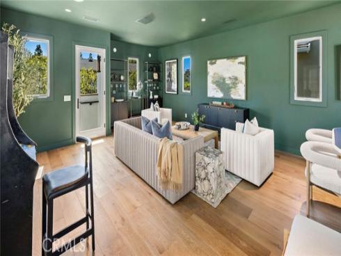15 Seabluff , Newport Beach, CA