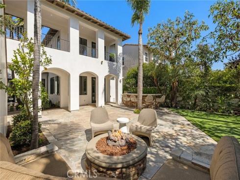 15 Seabluff , Newport Beach, CA
