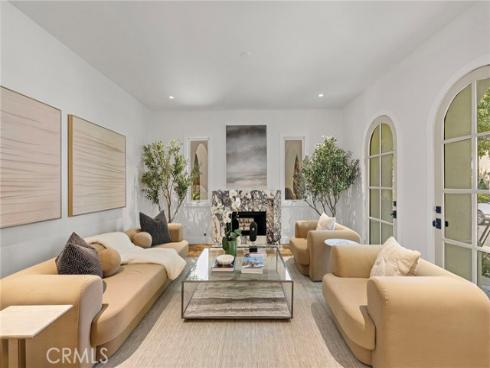 15 Seabluff , Newport Beach, CA