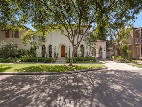 15  Seabluff  , Newport Beach, CA