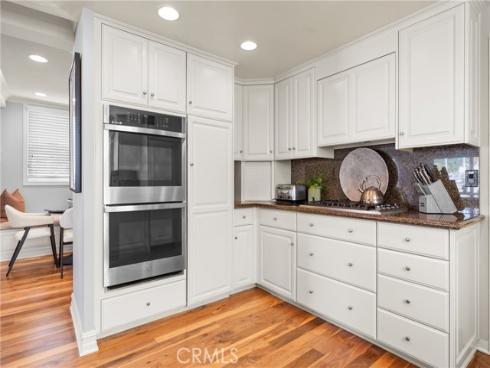 1011 N Bay Front  , Newport Beach, CA