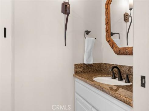 1011 N Bay Front  , Newport Beach, CA