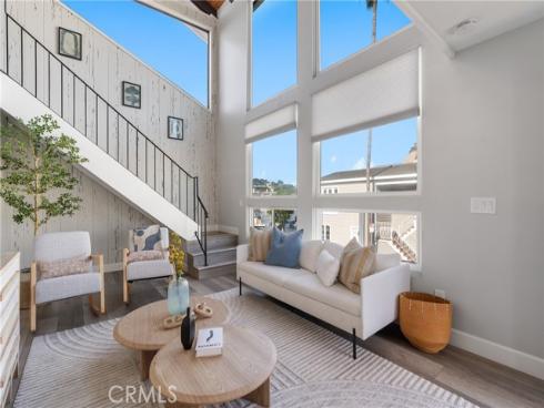 1011 N Bay Front  , Newport Beach, CA