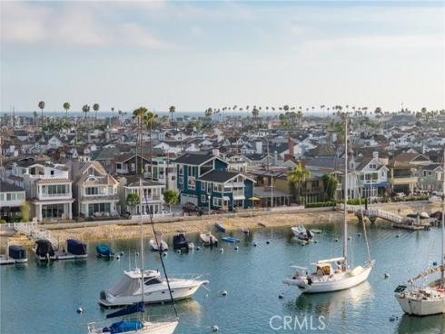 1011 N Bay Front  , Newport Beach, CA