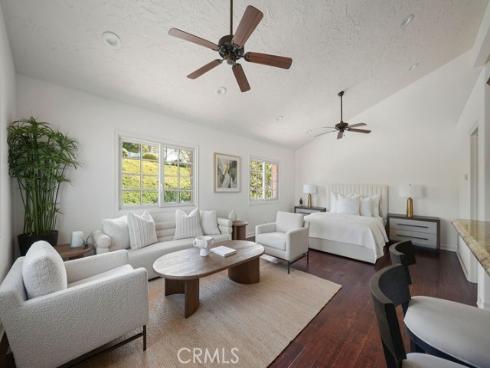 7  Cherbourg  , Newport Beach, CA