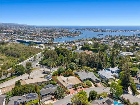 608  Saint James   Place, Newport Beach, CA