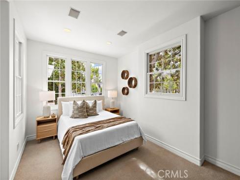 10  Cape Andover  , Newport Beach, CA