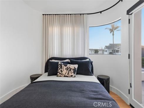 3912  River Ave  , Newport Beach, CA