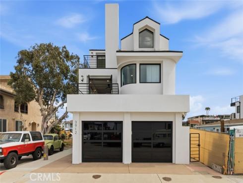 3912  River Ave  , Newport Beach, CA