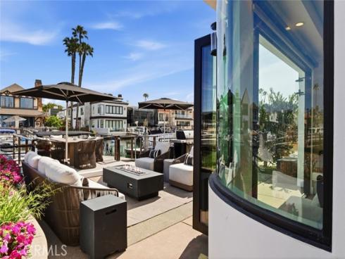 3912  River Ave  , Newport Beach, CA