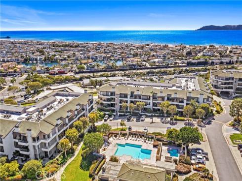 280  Cagney  211  Lane, Newport Beach, CA