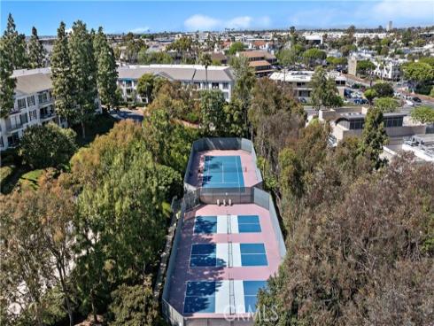 280  Cagney  211  Lane, Newport Beach, CA