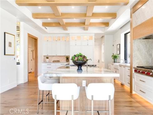 6  Pinehurst Ln  , Newport Beach, CA