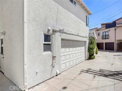 805 W Bay  , Newport Beach, CA